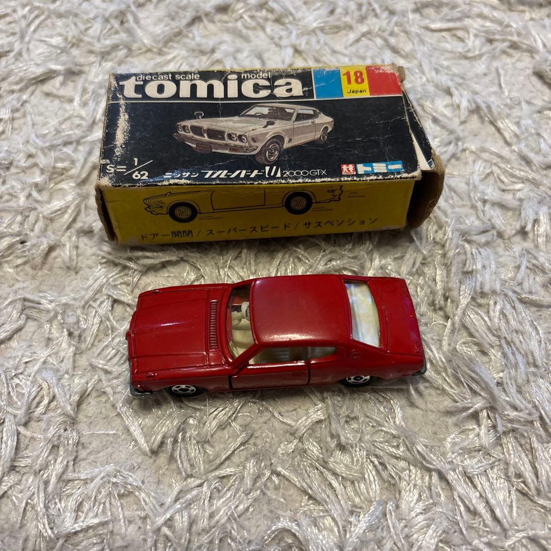 トミカ黒箱NO18ニッサン ブルーバードU 2000GT-X