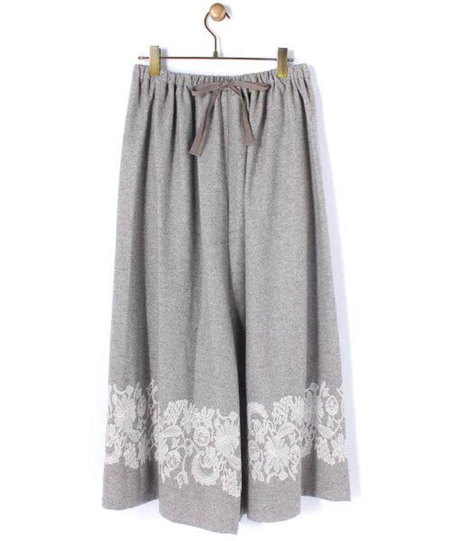 ビアズリー フラワー刺繍 ガウチョパンツ 美品