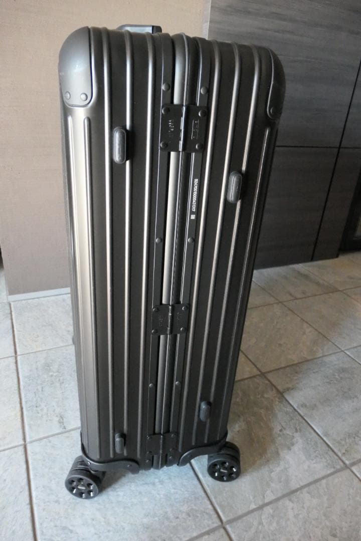 バッグ Rimowa stealth 82L