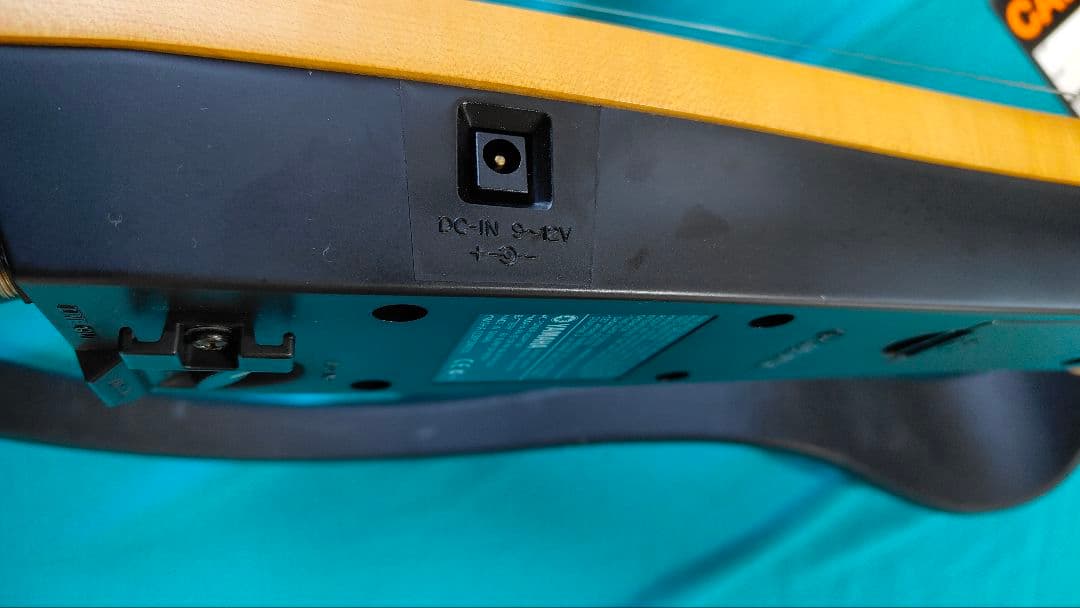 ヤマハ サイレントギター ナチュラル純正ケース付き ほか 付属品多数