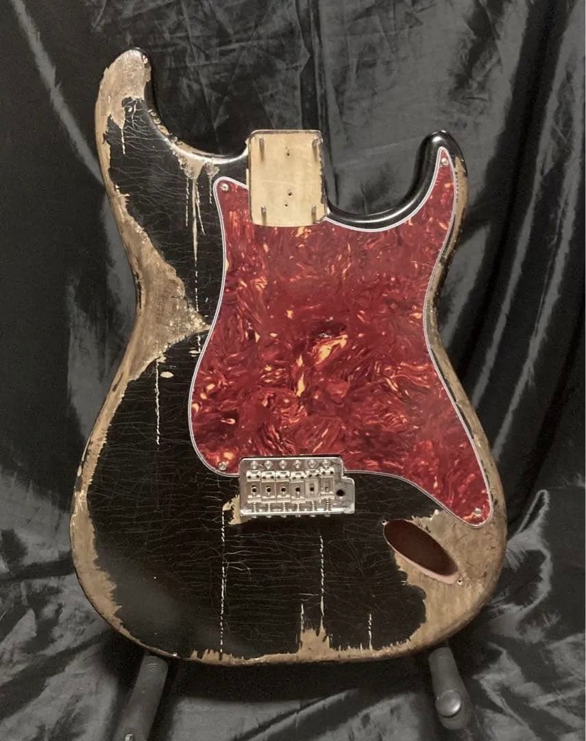 ストラトキャスター レリック ボディ　ブリッジ ピックガード ぺグ セット