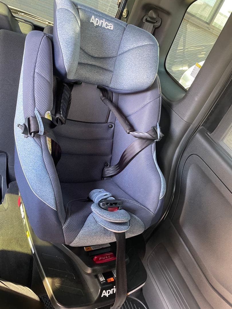 Aprica クルリラ AD ISOFIX 回転式 チャイルドシート