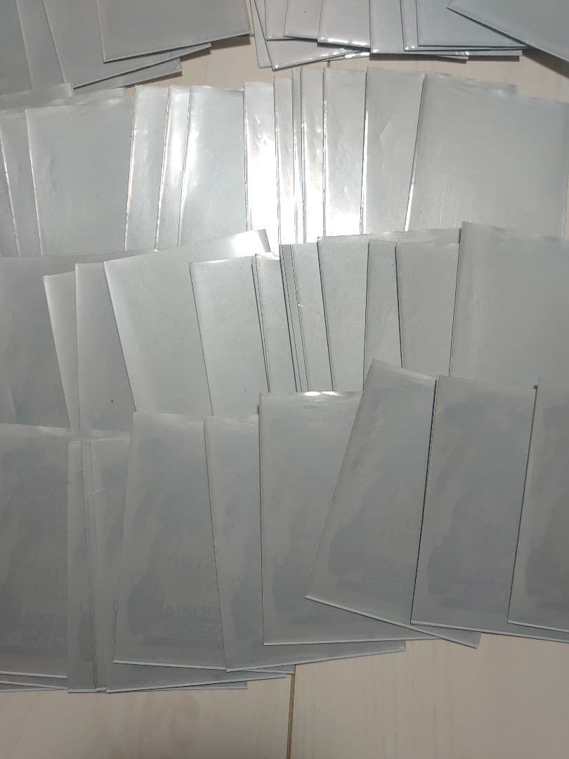 マ*鳥様 ウイングガンダムゼロカスタム スリーブ ガンダムウォー 大会優勝景品