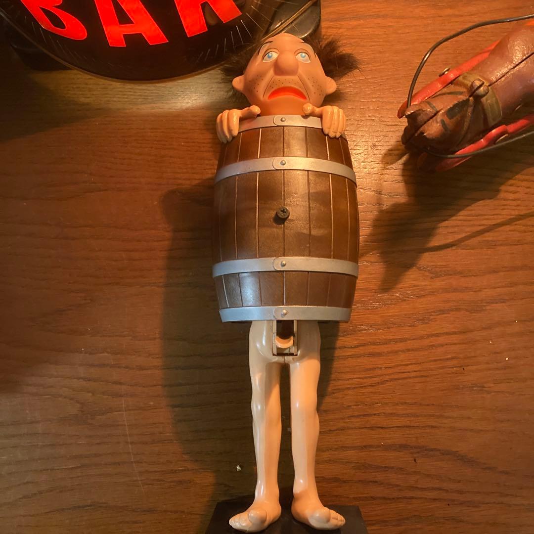 シガレットディスペンサー　ビンテージ煙草入れ人形　バレルマン