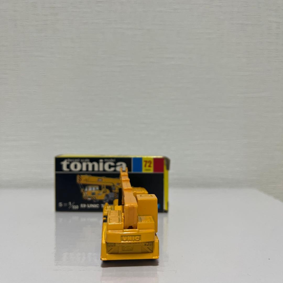 黒箱トミカ72 UNICトラック 1/150 スケール
