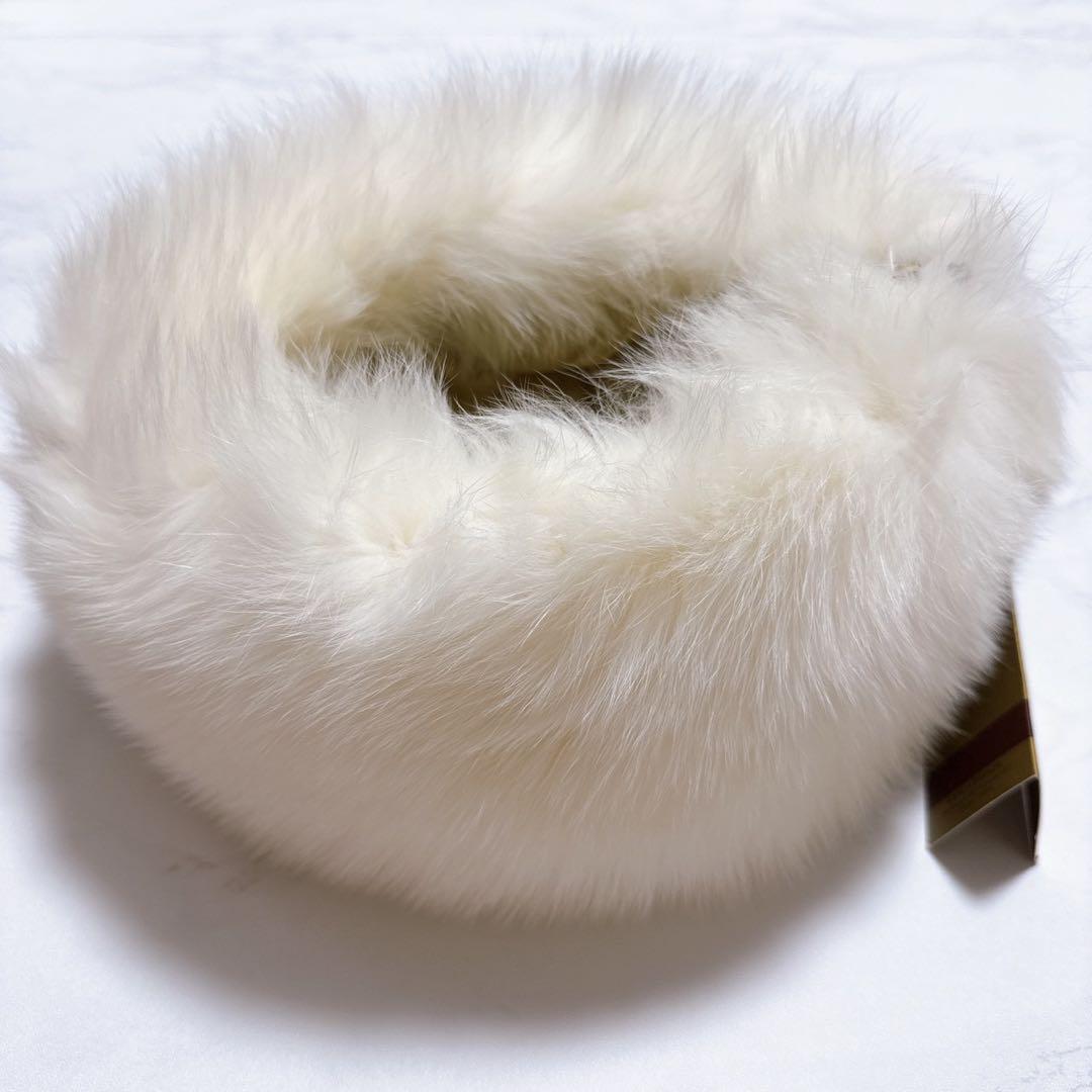 新品タグ付き✨ロシアンハット　リアルファー　北極キツネ