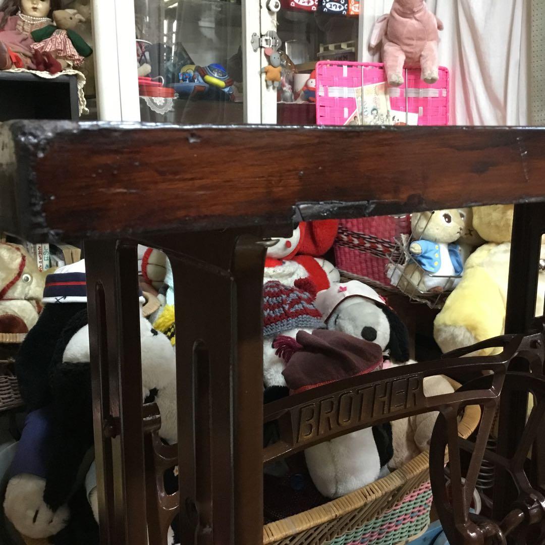 あやこ※アンティーク※BROTHER 足踏みミシン脚のテーブル　アイアン