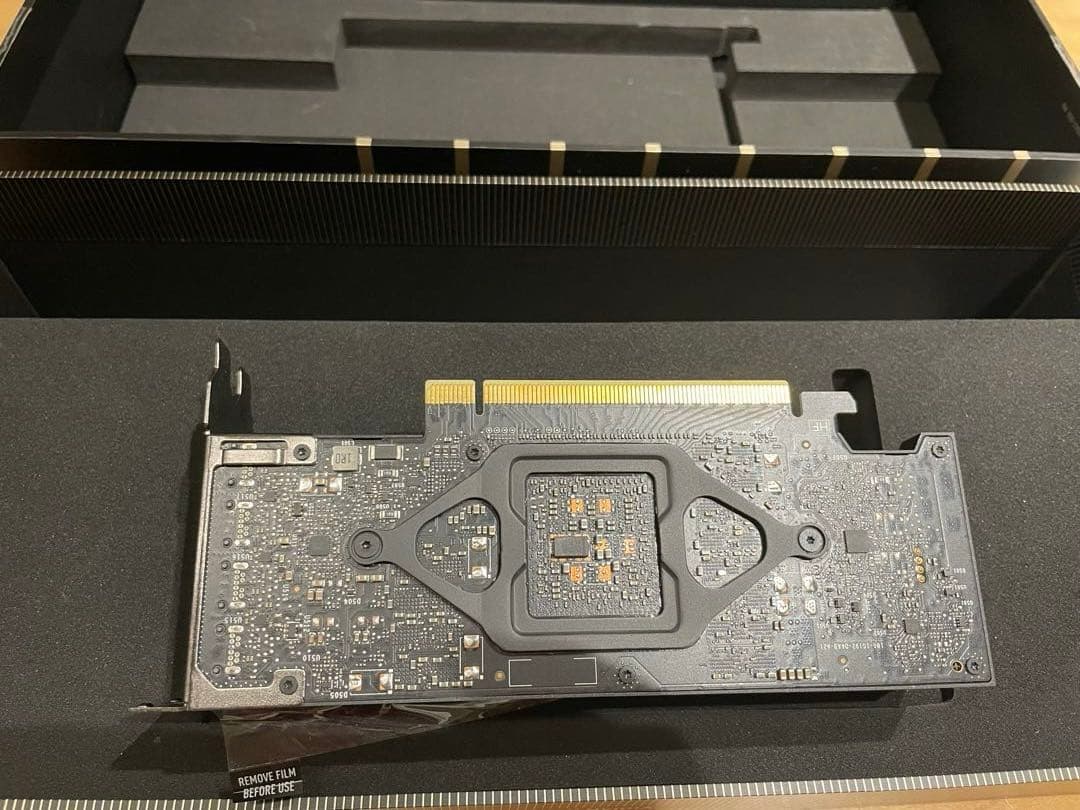 グラフィックボード・グラボ・ビデオカード NVIDIA RTX A2000 ENQRA2000-6GER