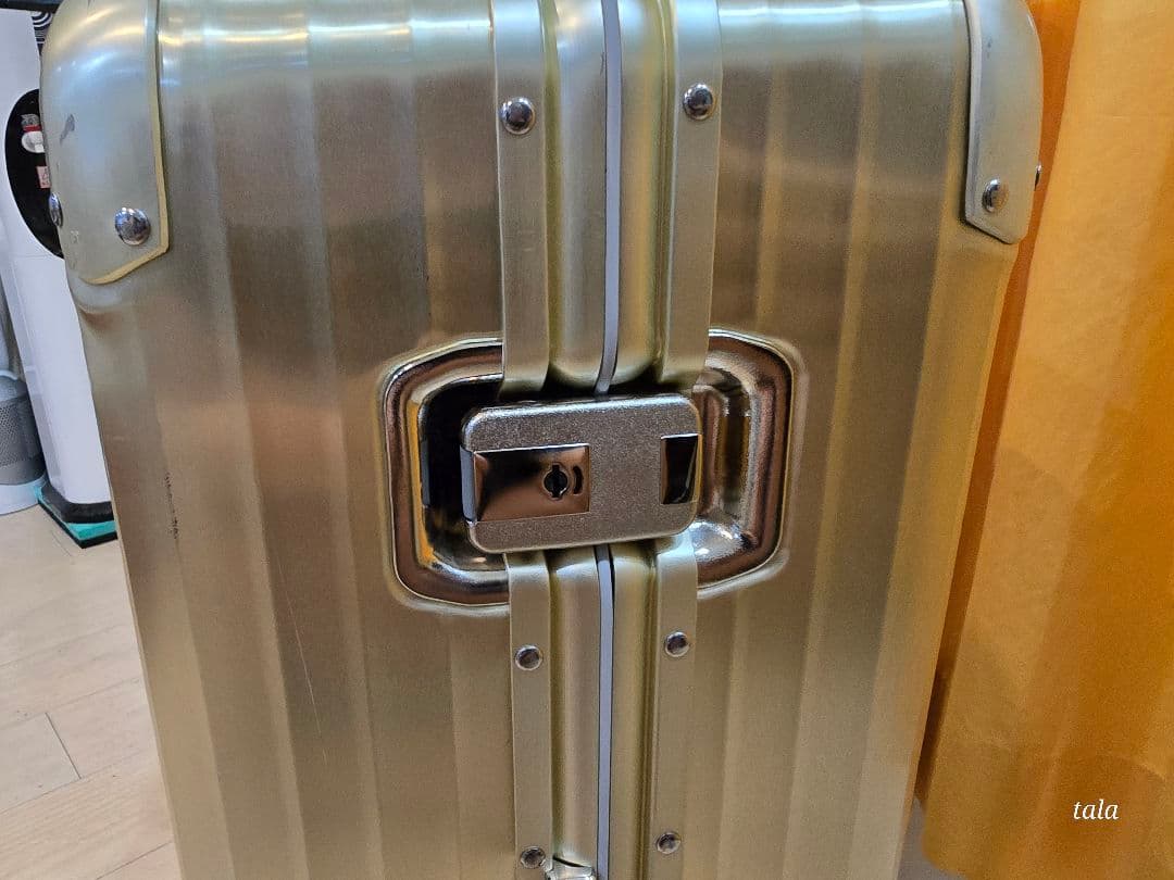 RIMOWA リモワ トパーズ ゴールド プルタブ TSAロック サイドハンドル