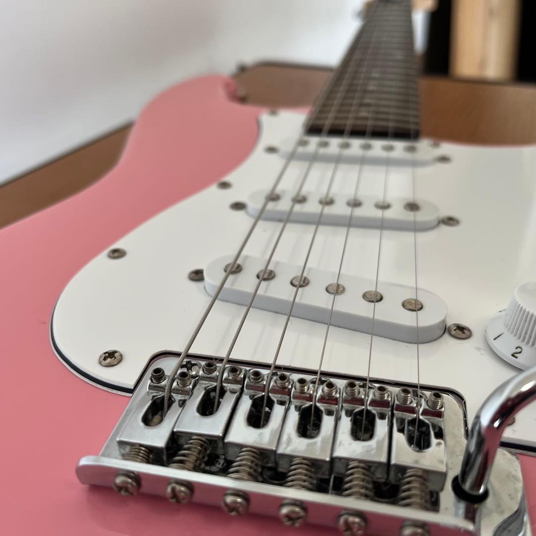 ストラトギター(ピンク)PLAYTECHプレイテック初心者向け