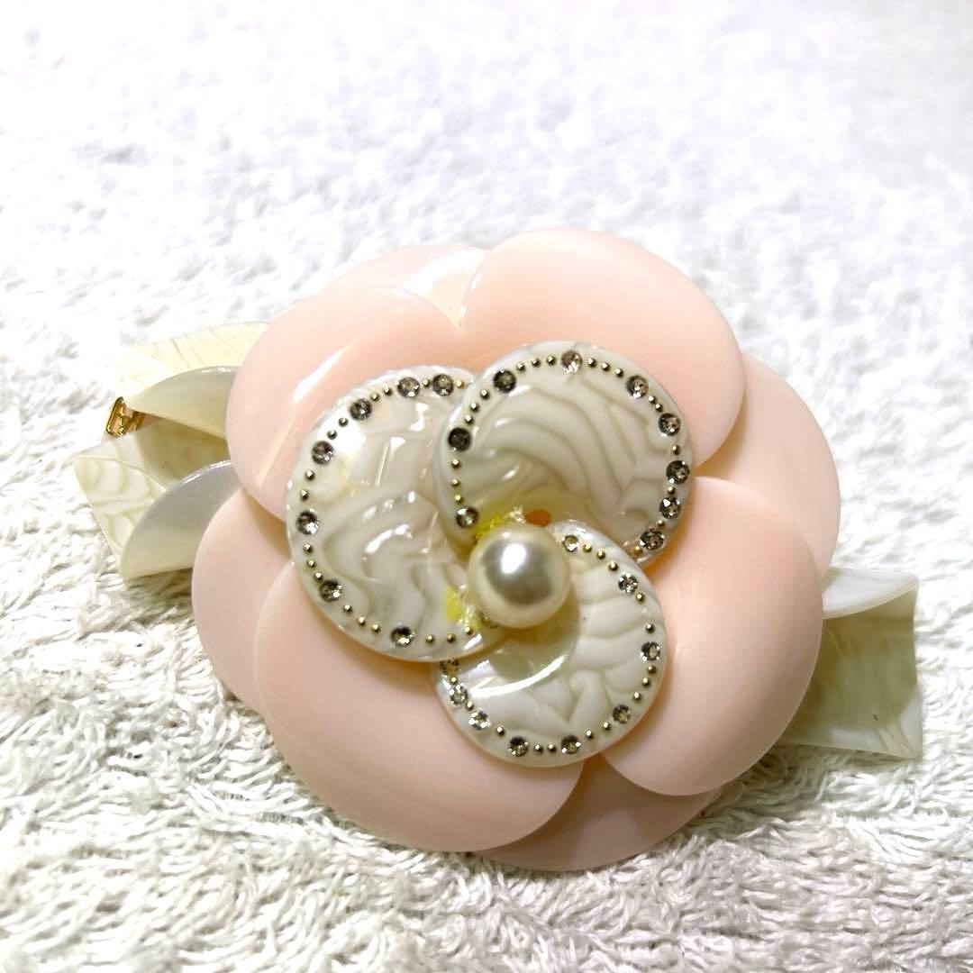 Alexandre De Paris アレクサンドルドゥパリカメリア　バレッタ