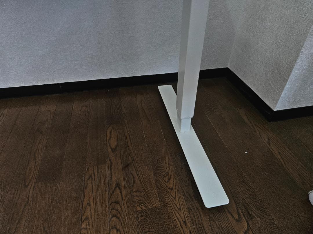 ✩7/7まで☆ IKEA TROTTEN トロッテン 昇降式 ※脚を分解して発送