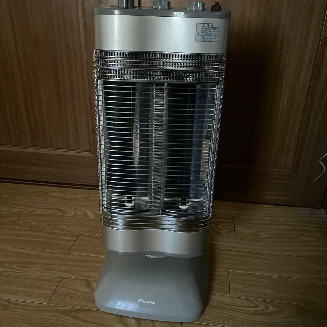 ダイキン 遠赤外線ヒーター セラムヒート