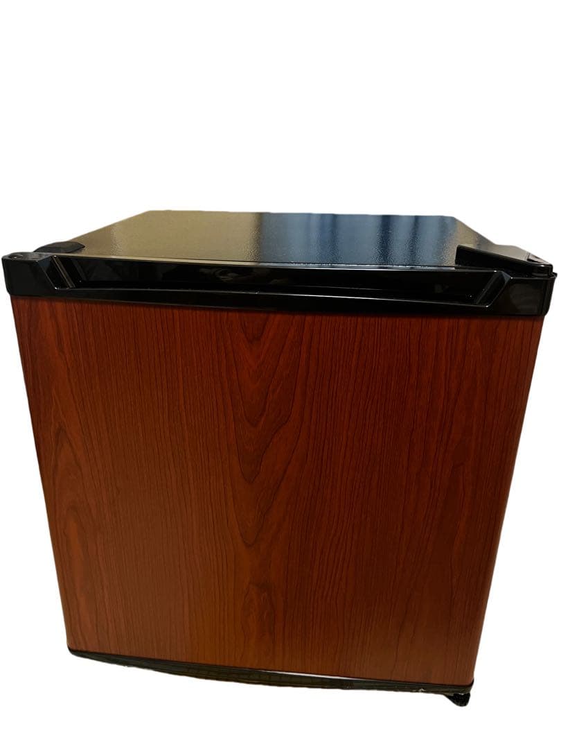 アイリスオーヤマ　prc-b051d 2025年式　コンパクト冷蔵庫