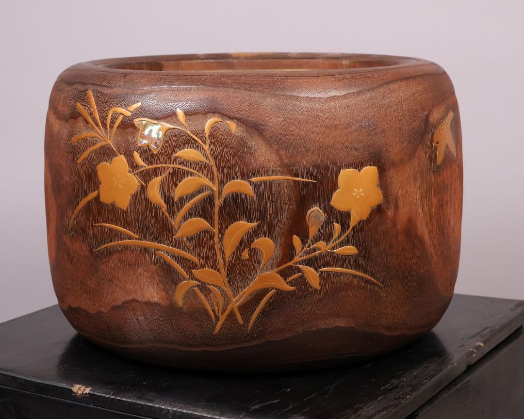 花鳥蒔絵 螺鈿細工 桐火鉢 幅30.7cm 高20cm 金蒔絵 草花【MB69