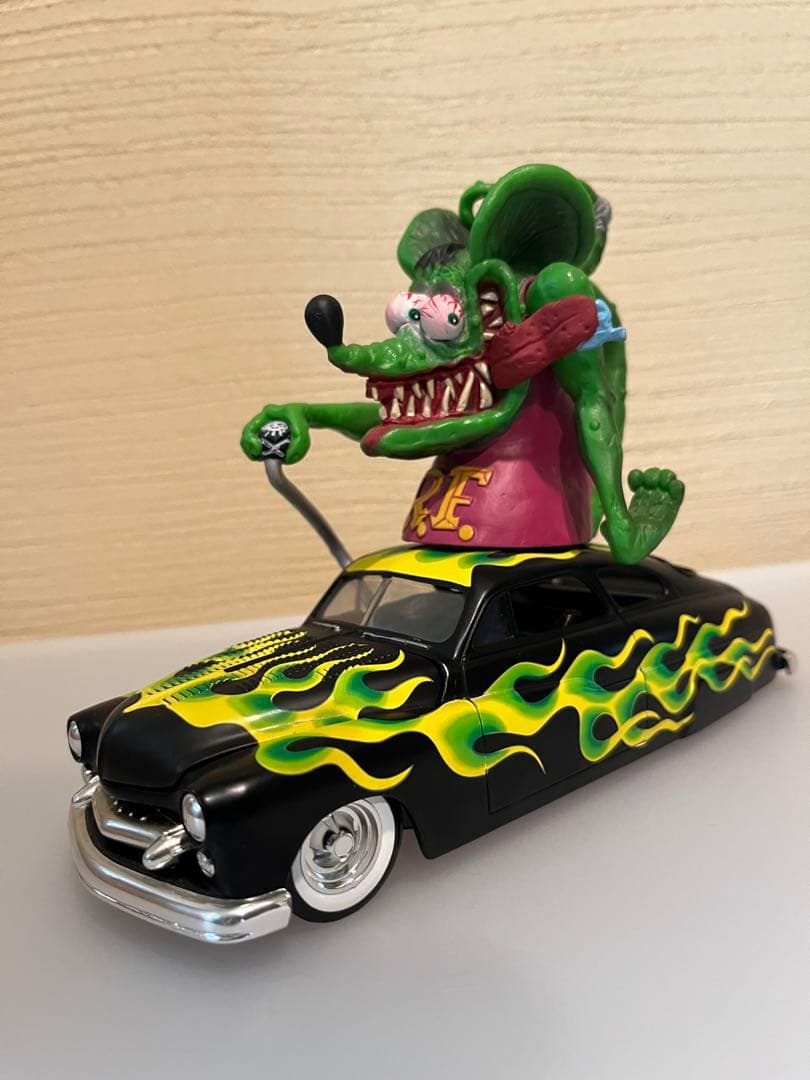 Rat Fink ラットフィンク レーシングチャンピオン ダイキャスト 2台