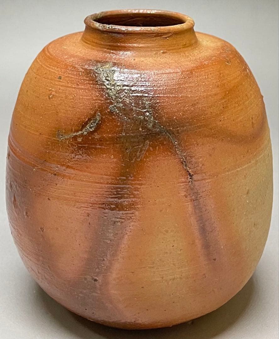 県指定重要無形文化財　山本雄一　備前茶入　共箱(四方桟盛蓋) 共布　栞　y2