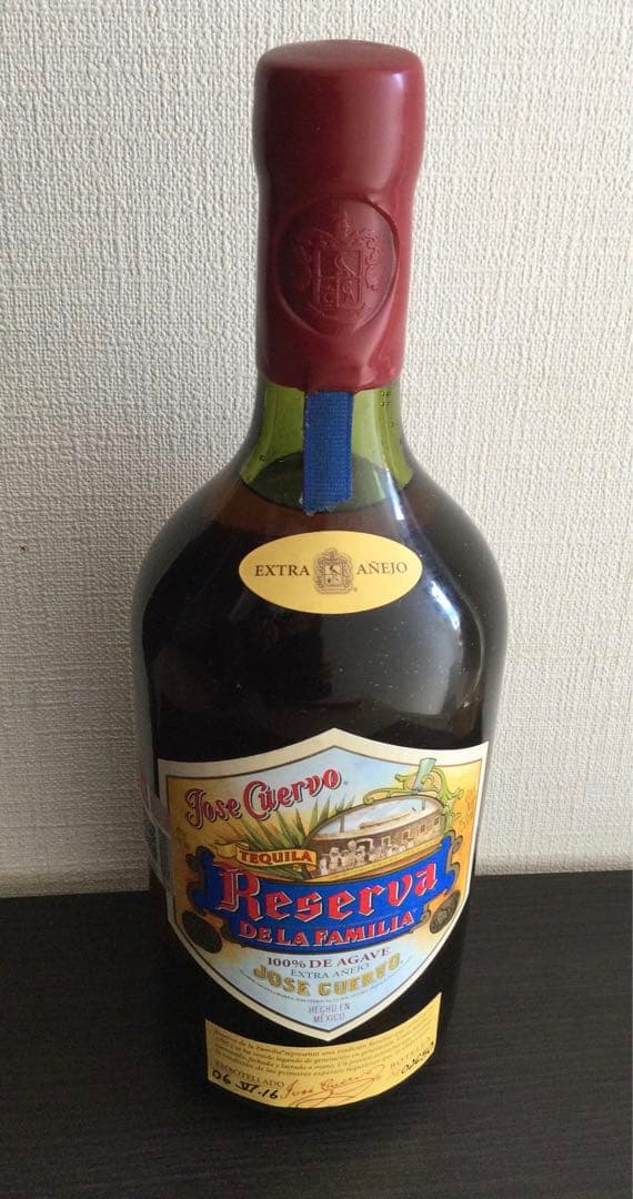 【未開栓】ホセ クエルボ レゼルヴァ デ ラ ファミリア 750ml