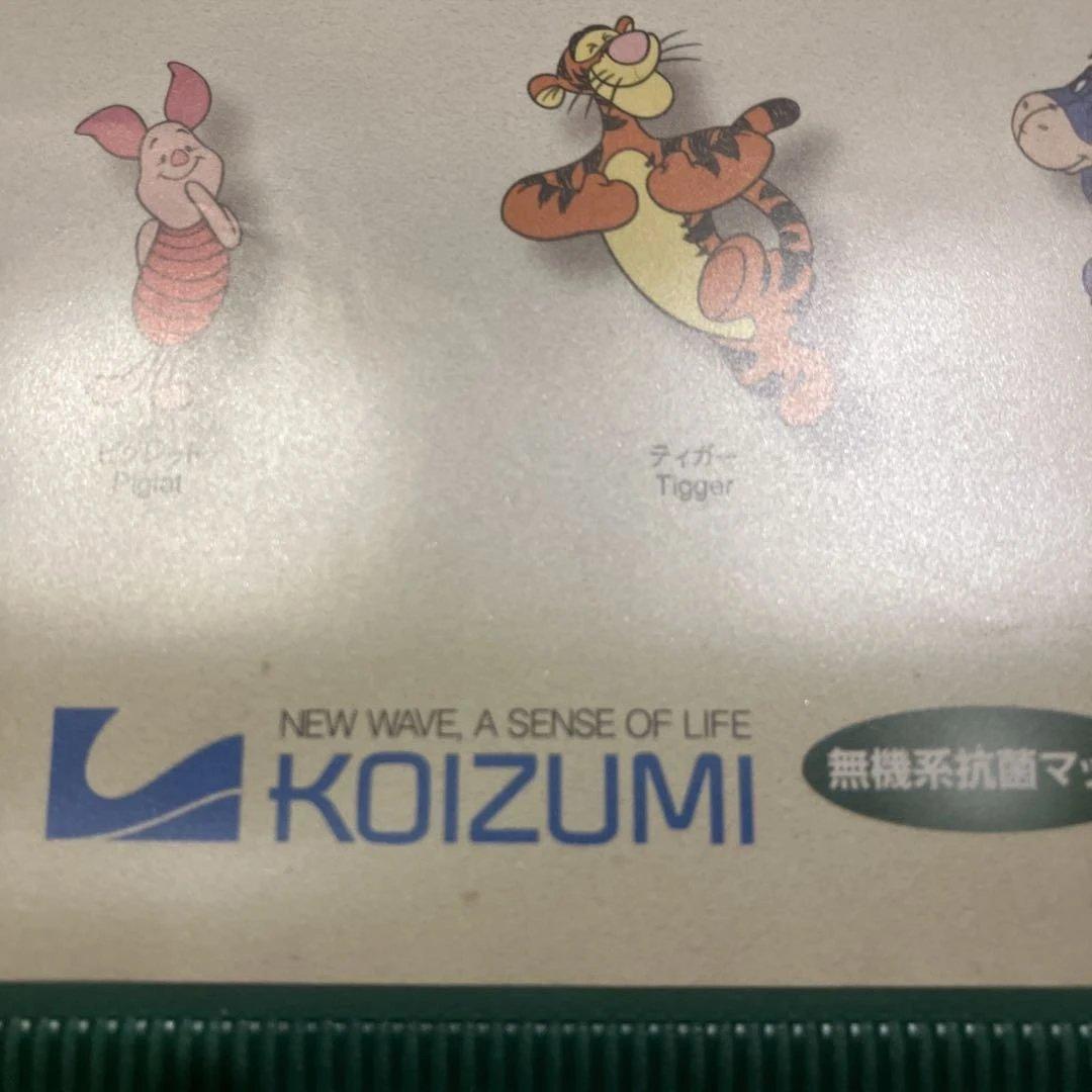 ディズニー　生誕100周年　KOIZUMI 小泉　キャラクター　デスクマット
