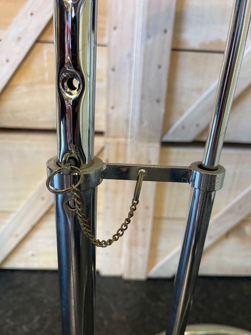 希少 アイリーングレイ サイドテーブル アジャスター リプロダクト デザイナー