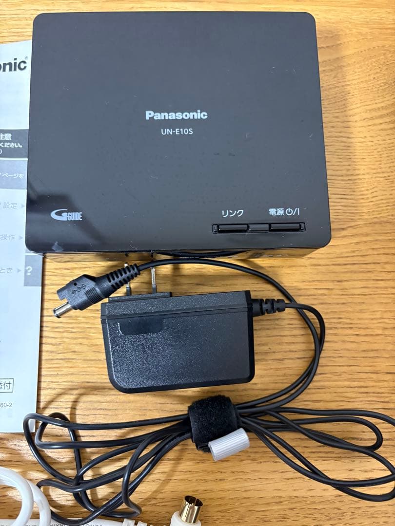 【本日価格】22年製　パナソニック UN-19FB10H ポータブル液晶テレビ