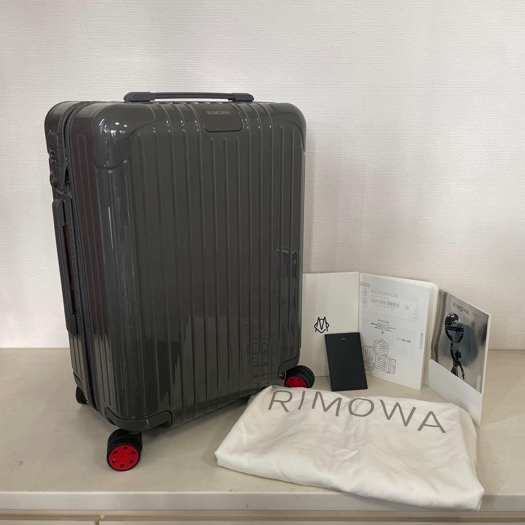 生涯保証 美品 RIMOWA ESSENTIAL キャビン 純正カスタムホイール