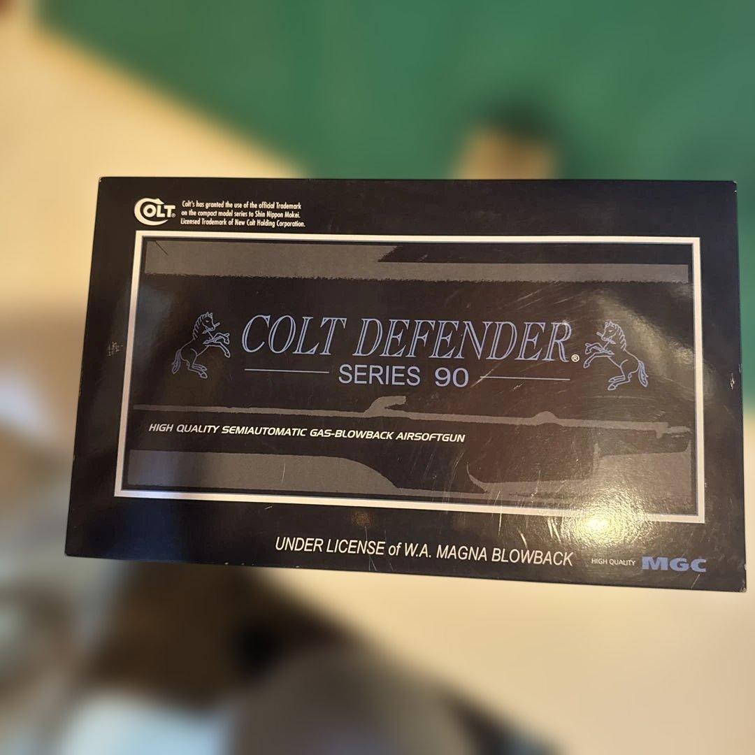 COLT DEFENDER SERIES 90 mgc 新日本模型　アイボリー