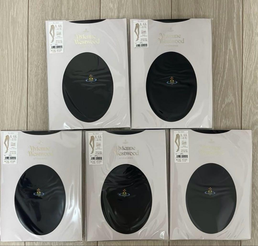 せいら Vivienne Westwood タイツ