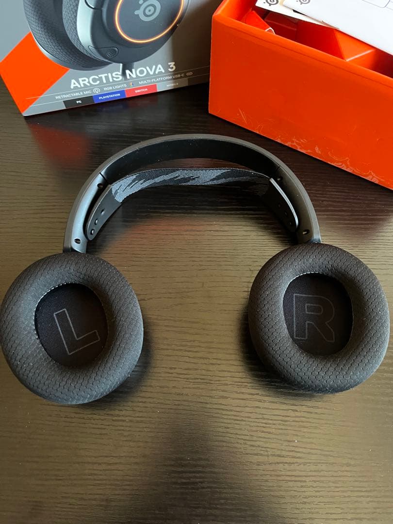 SteelSeries Arctis Nova 3 ゲーミングヘッドセット