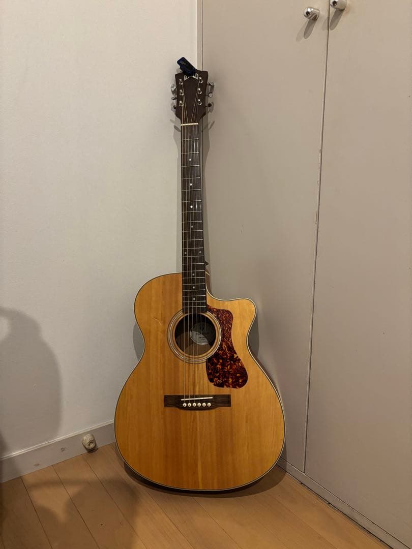 GUILD OM-240CE エレアコ