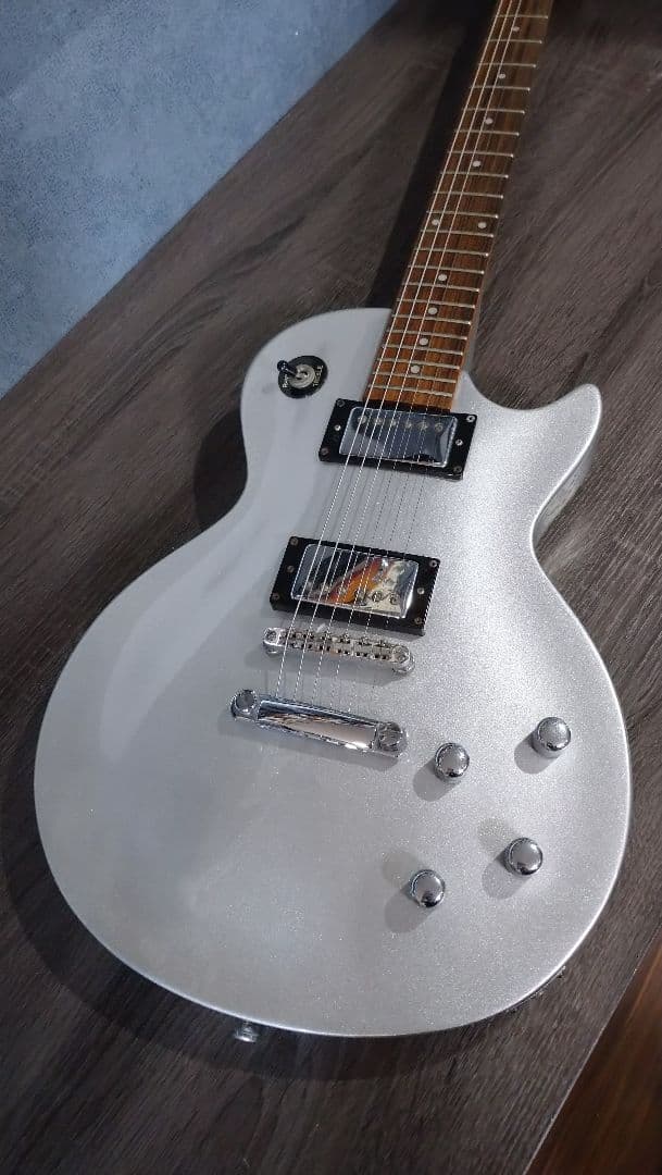 【ジャンク】TOKAI LOVEROCK MODEL