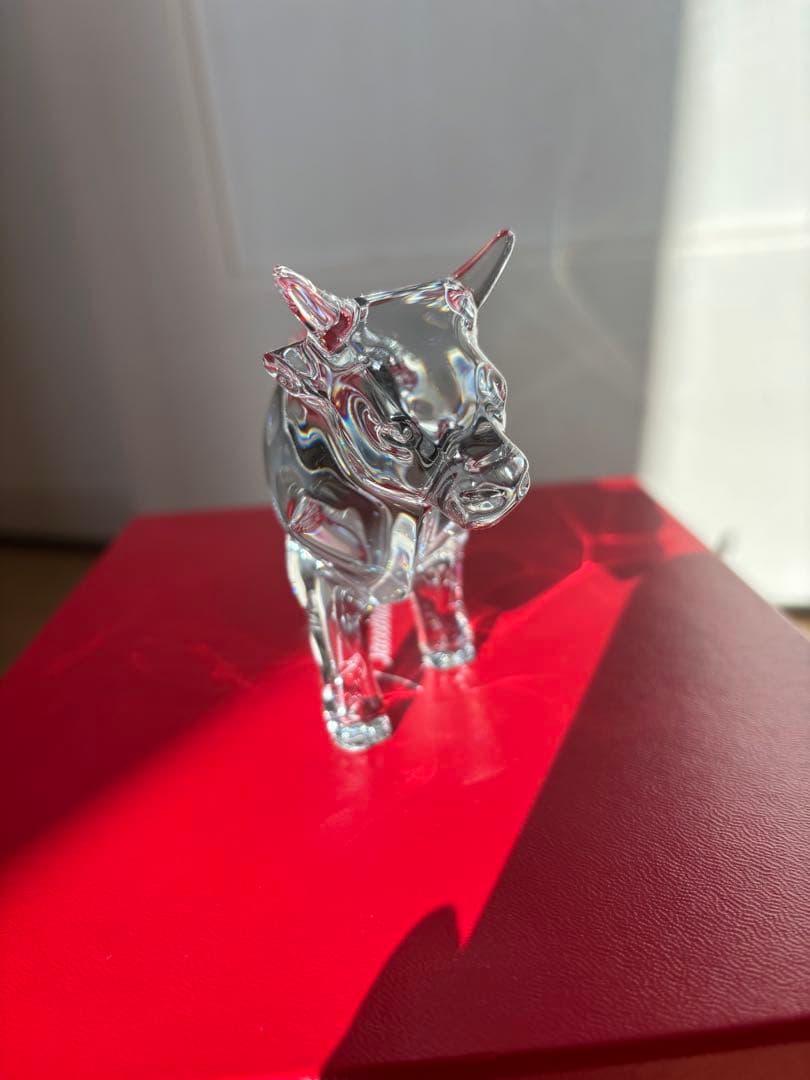 Baccarat クリスタルガラス 牛 置物　干支