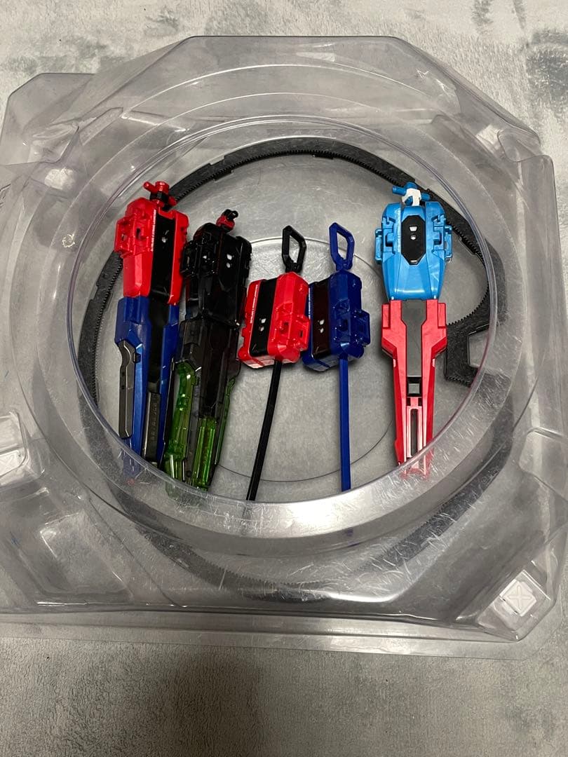 ベイブレードx引退品 (ばら売り不可)