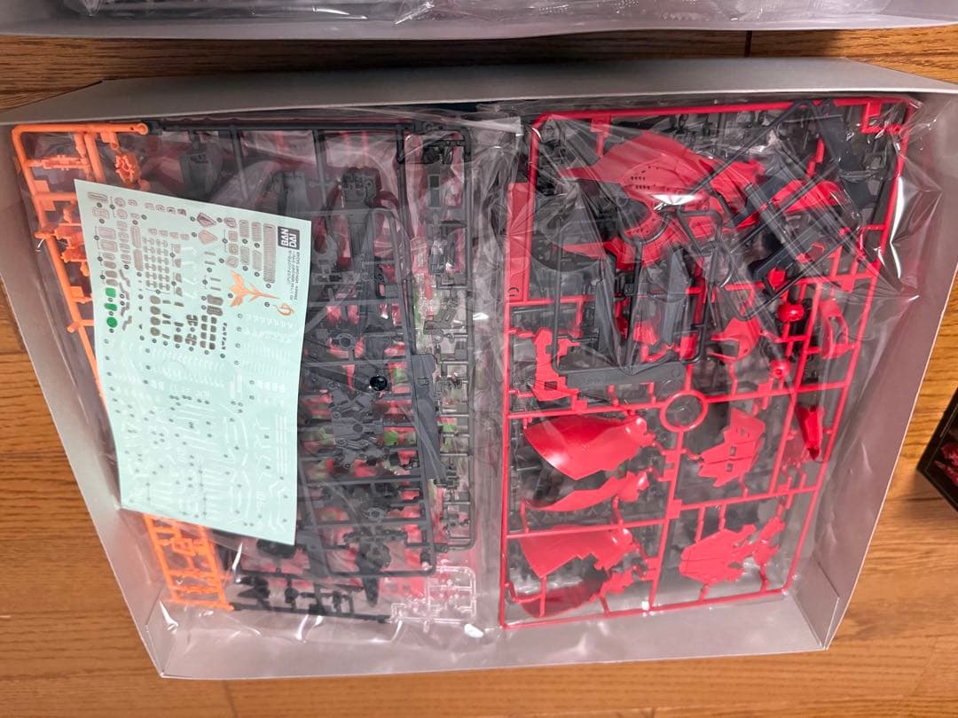 RG1/144福岡ν・サザビー　セット