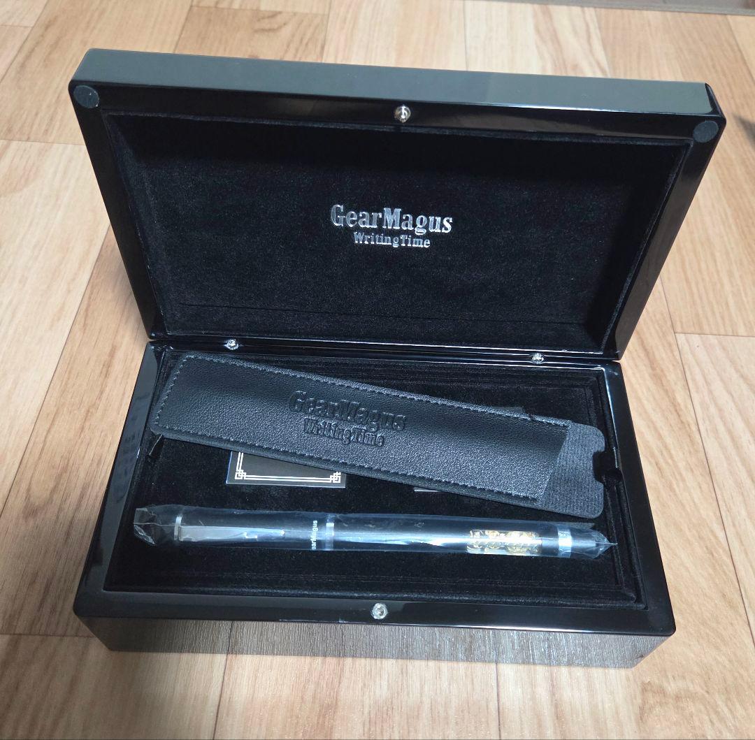 希少 手巻き時計付き万年筆