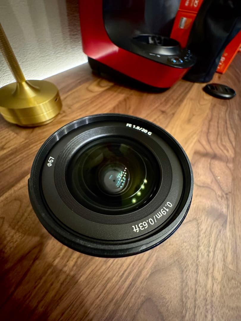 【ほぼ新品】SONY FE 20mm F1.8 G 付属品／箱有り