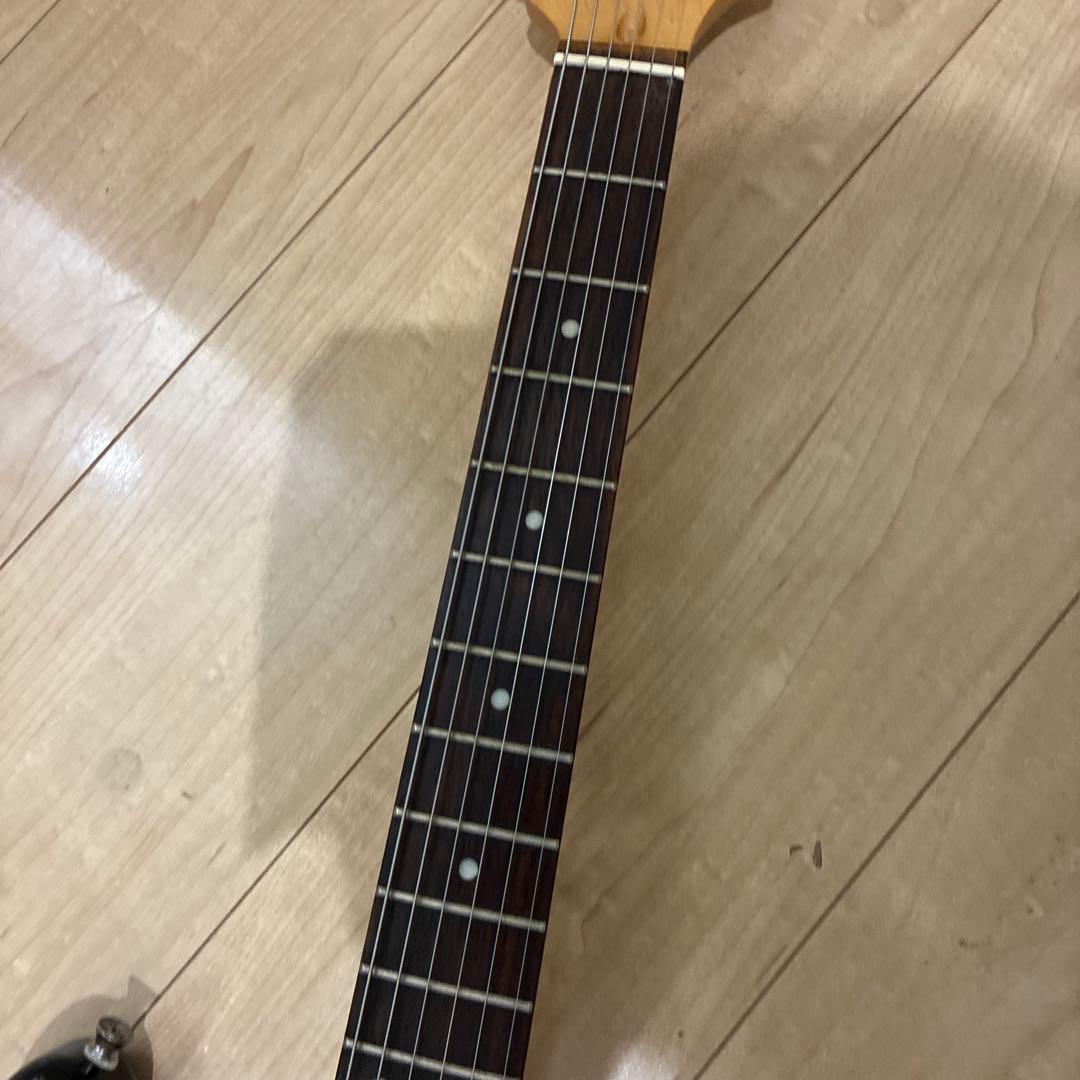 いい音です　selder ストラトキャスタータイプ　弦高調整済み　です