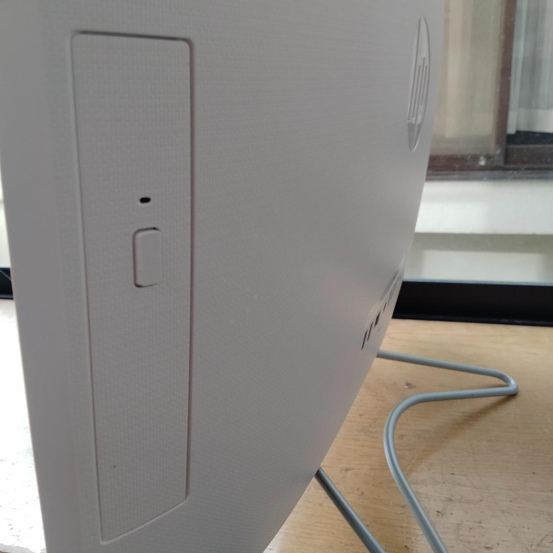 HP 一体型 8世代 i5 256G 2T ツインストレージ 1920×1080