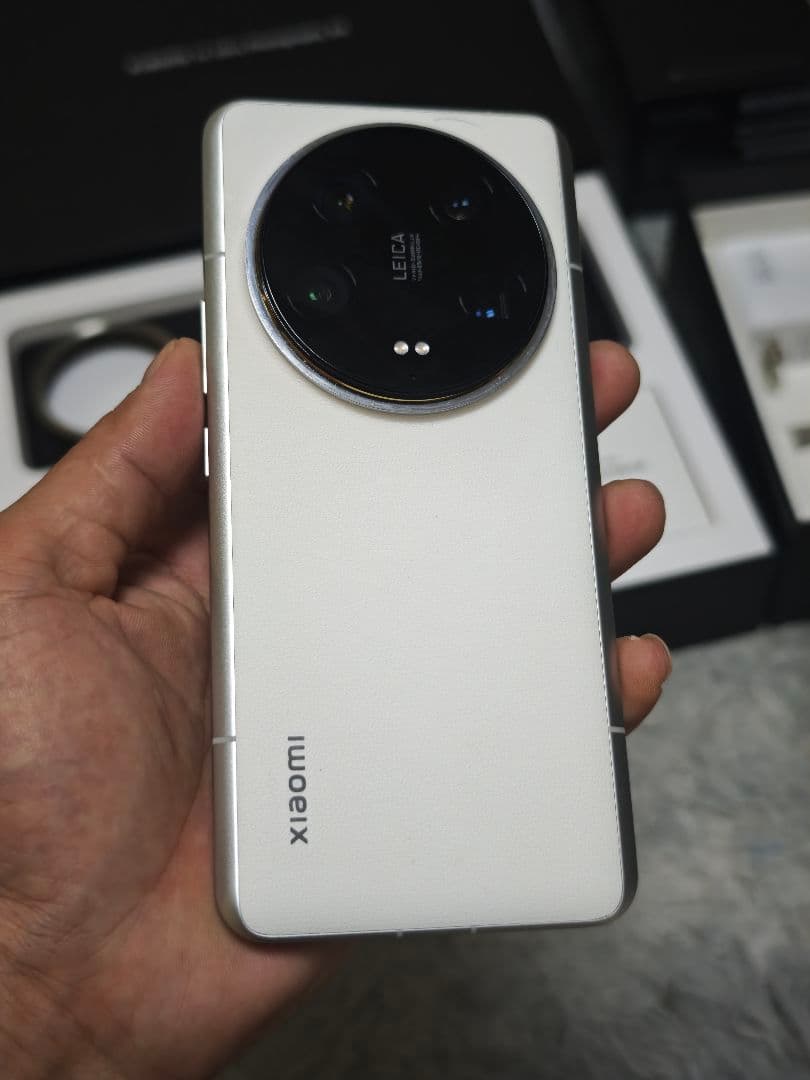 スマートフォン本体 Xiaomi 14 Ultra global + Photography Kit