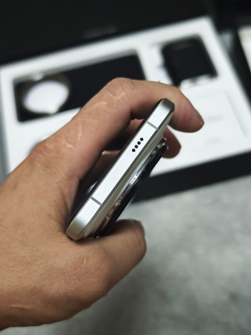 スマートフォン本体 Xiaomi 14 Ultra global + Photography Kit