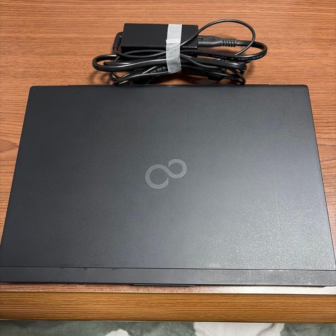 第8世代LIFEBOOK U939/B B5ノートPC Core i5 8GB②