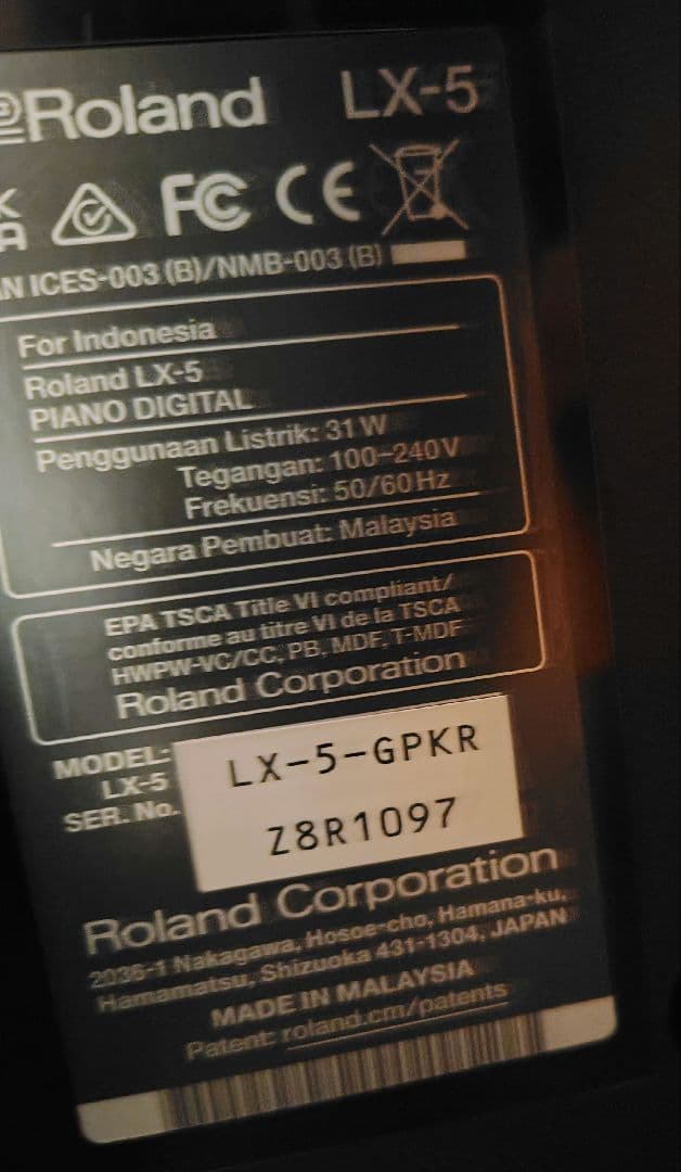 電子ピアノ　Roland ローランド