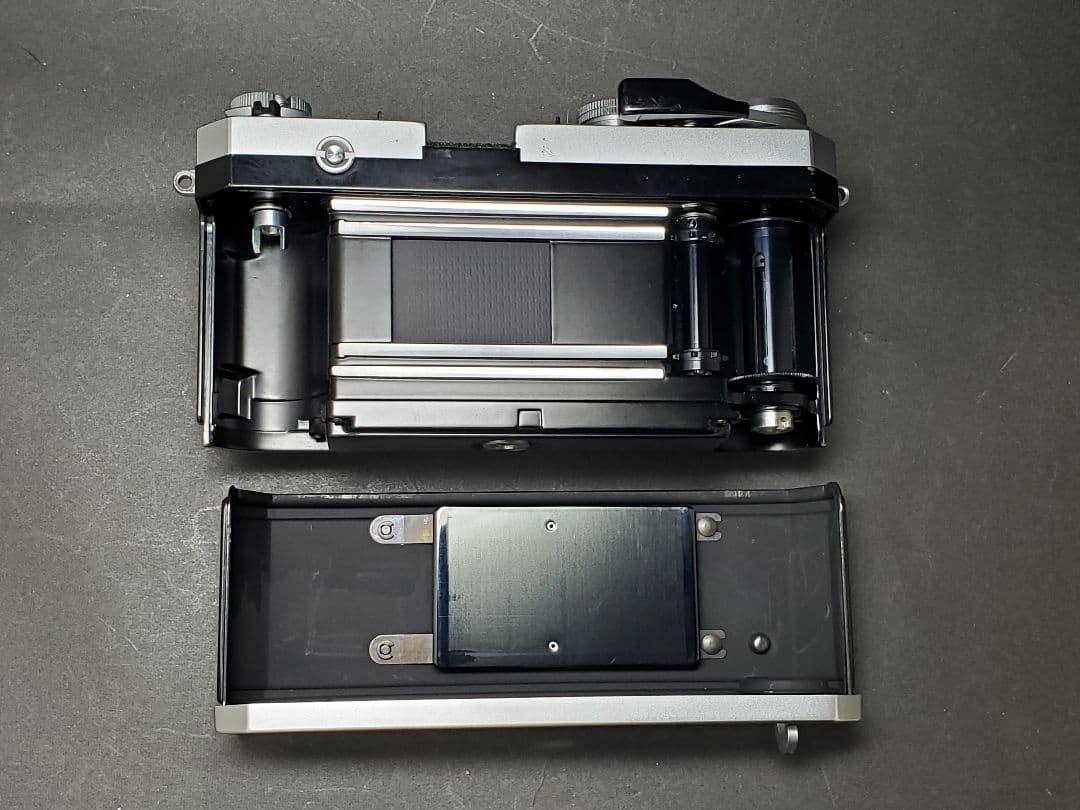 並上　Nikon Fフォトミック白 一眼レフボディーのみ