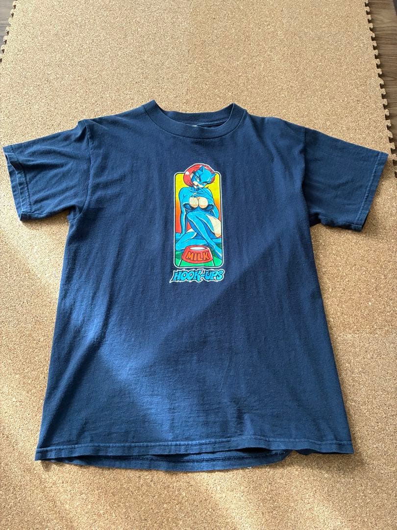 HOOK-UPS グラフィック Tシャツ ネイビー