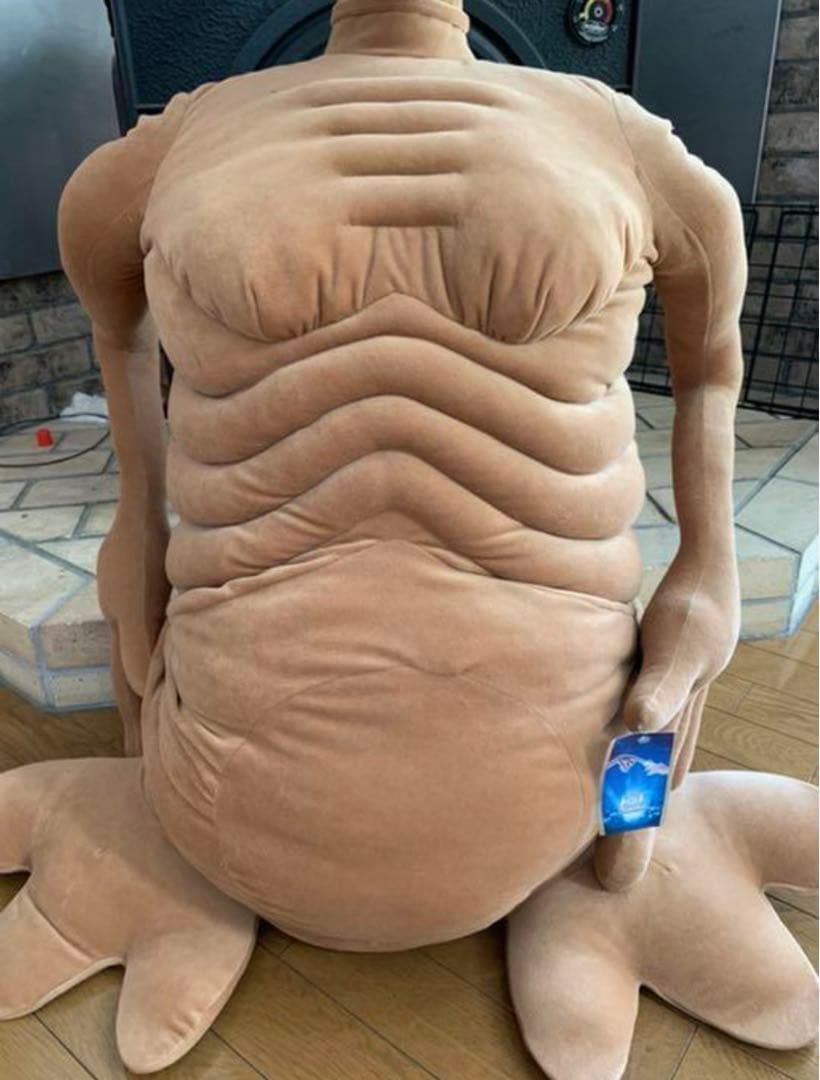 E.T. 42“ トイザらス限定　特大　ぬいぐるみ