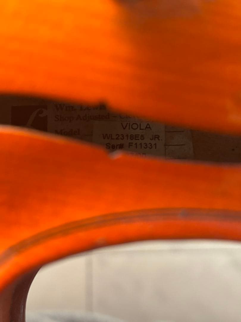 William Lewis & Son Co. バイオリン