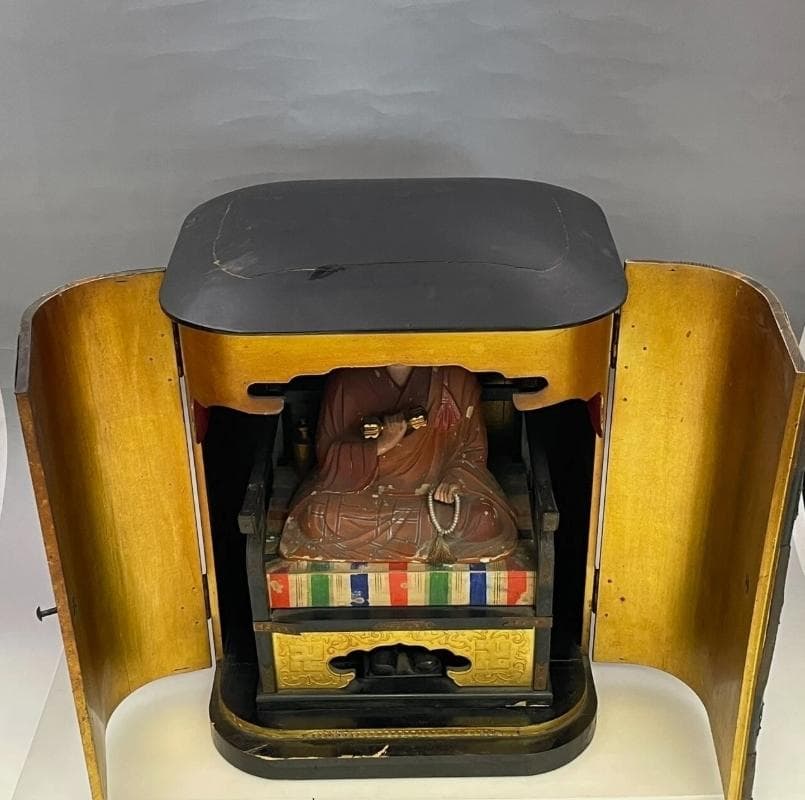 仏教美術 時代物 木彫り 弘法大師像 厨子入り 空海 仏像 骨董 古玩