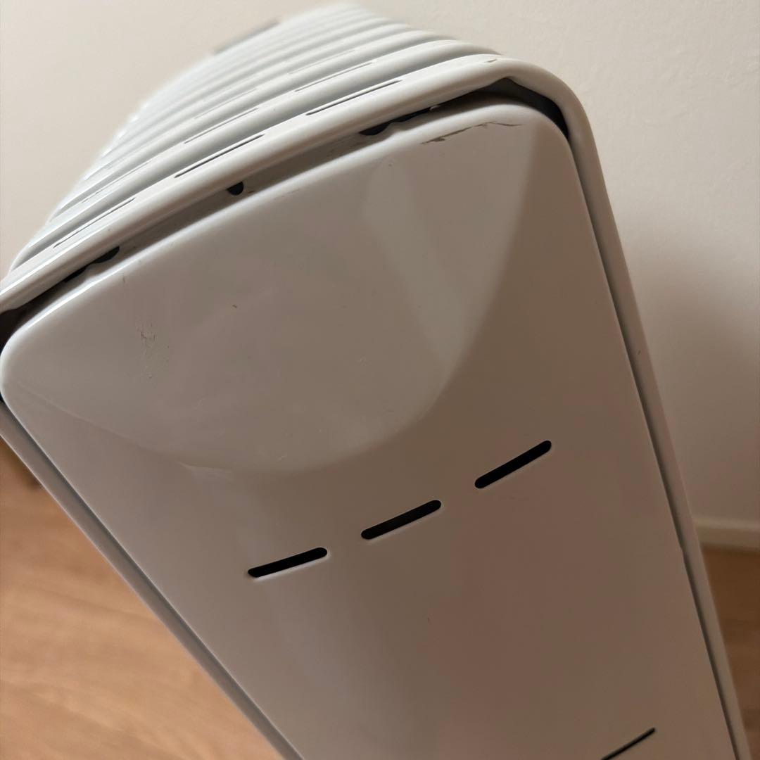 【美品】DeLonghi オイルヒーター ホワイト