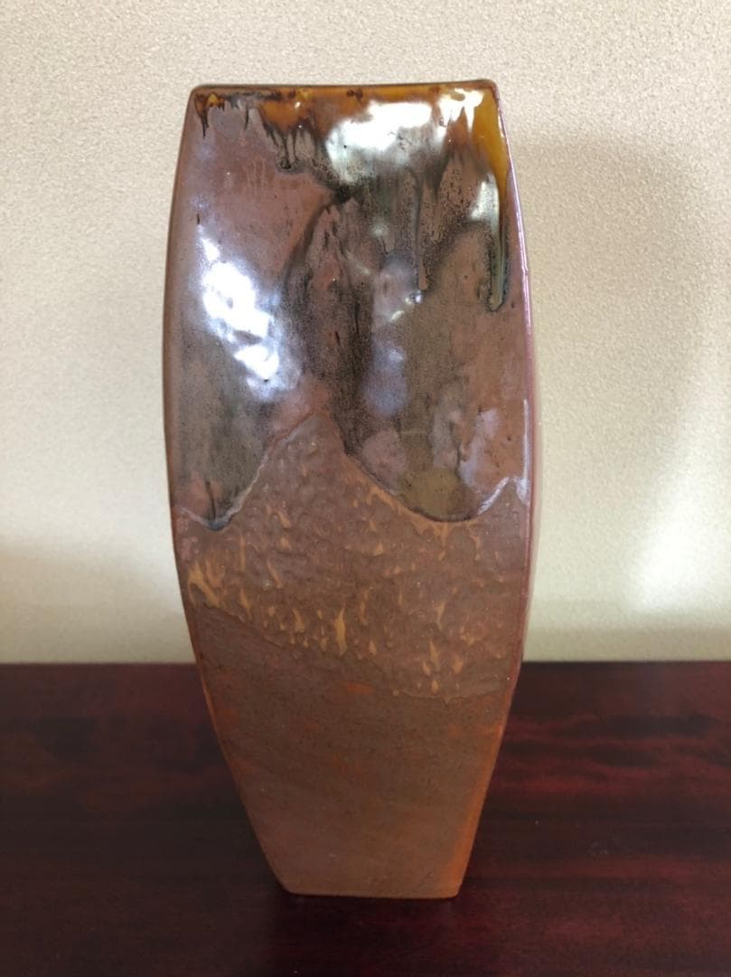 No.51☆送料無料☆前黒田藩御用窯☆高取焼☆味楽造☆華瓶☆花瓶☆箱付き☆