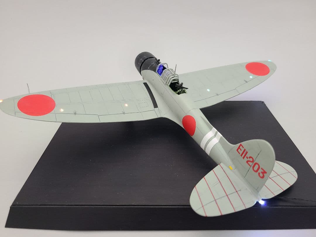 愛知D3A1 日本海軍九九式艦上爆撃機一一型 リアルモーターライズ完成品